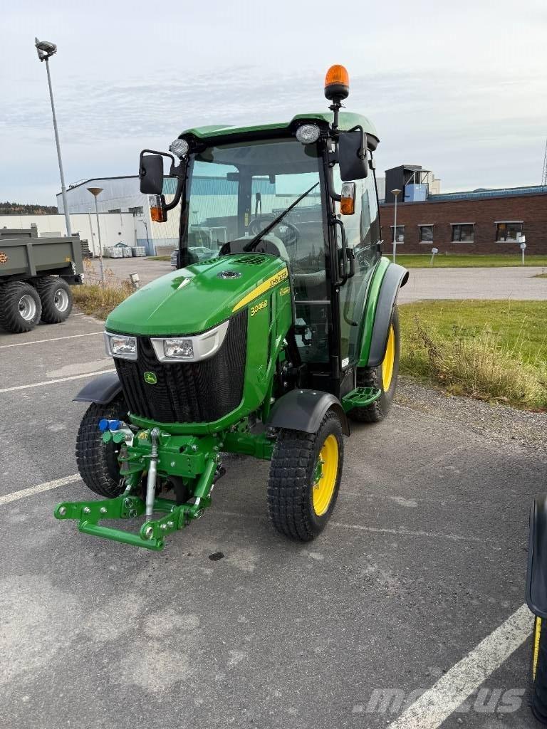 John Deere 3046 R Trattori compatti