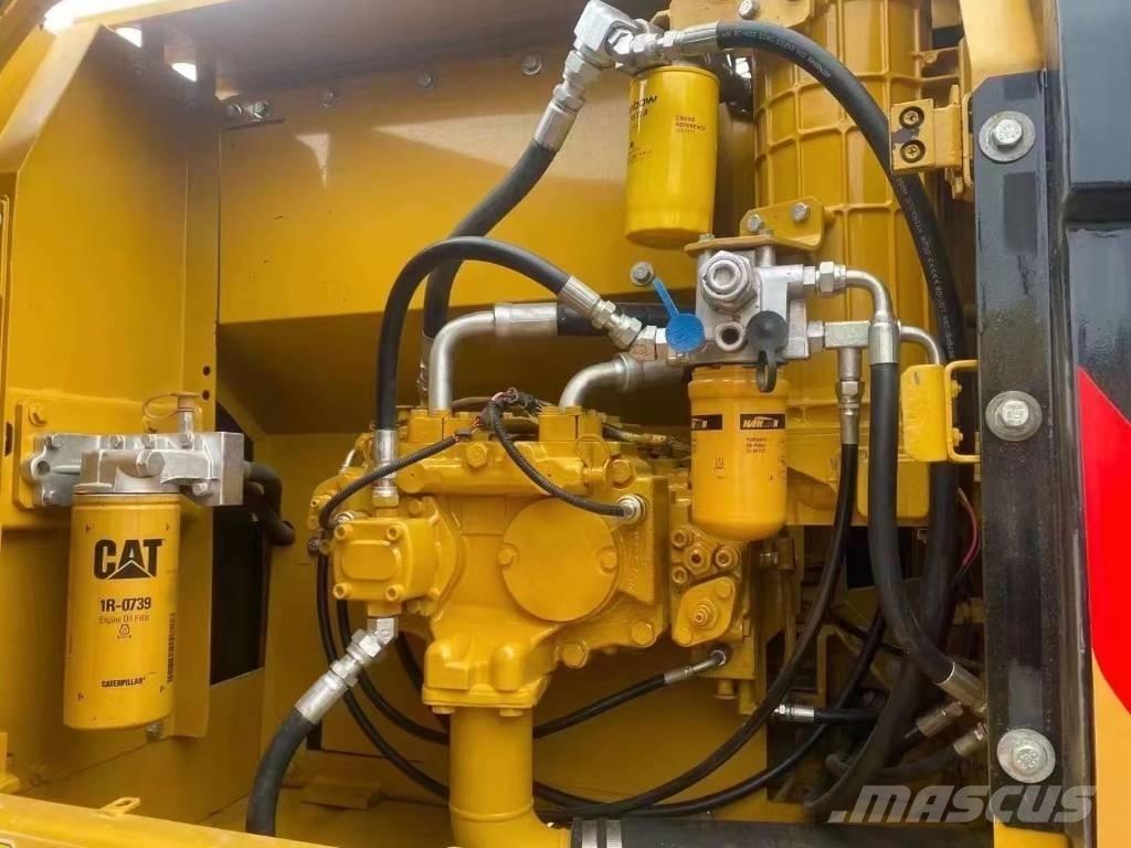 CAT 320d Escavatori cingolati