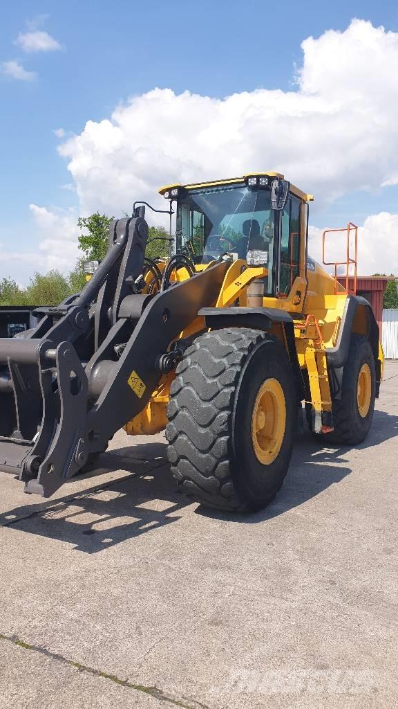 Volvo L 180 H Pale gommate