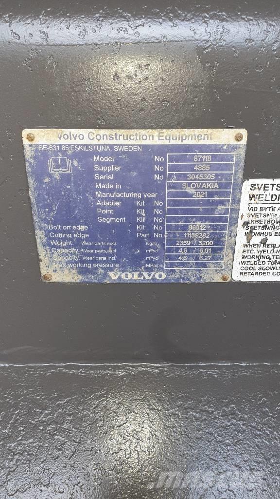 Volvo L 180 H Pale gommate
