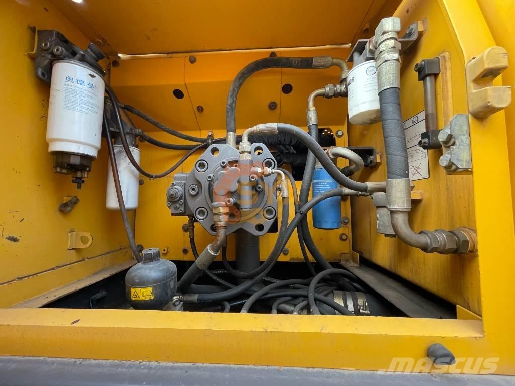 Volvo EC 210 B LC Escavatori cingolati