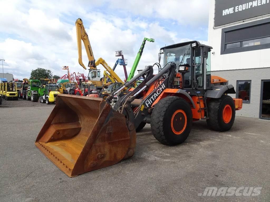 Hitachi ZW150 Pale gommate