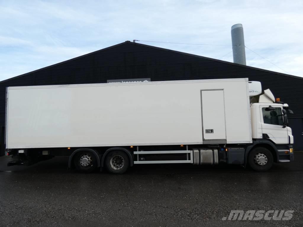 Scania P 320 Camion a temperatura controllata