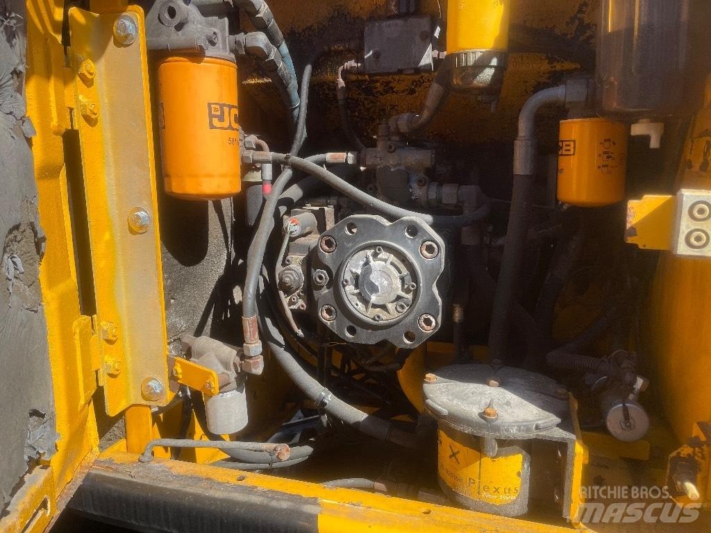 JCB JS 175 W Escavatori gommati