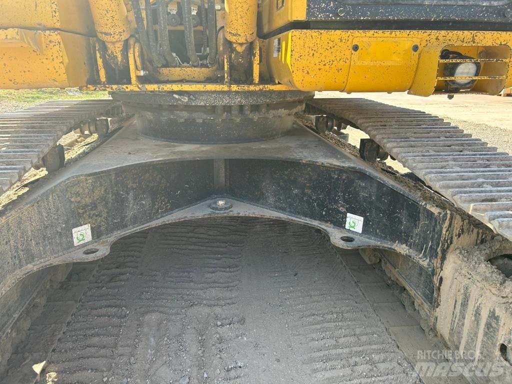 Komatsu PC 210 NLC-8 Escavatori cingolati