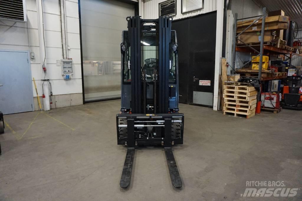 Toyota 8FBMT35 Carrelli elevatori elettrici