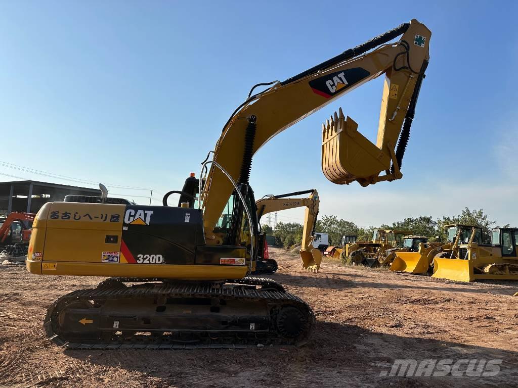 CAT 320D Escavatori cingolati