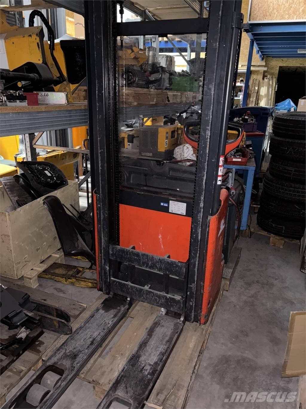 Linde L10 defekt Transpallet uomo a terra