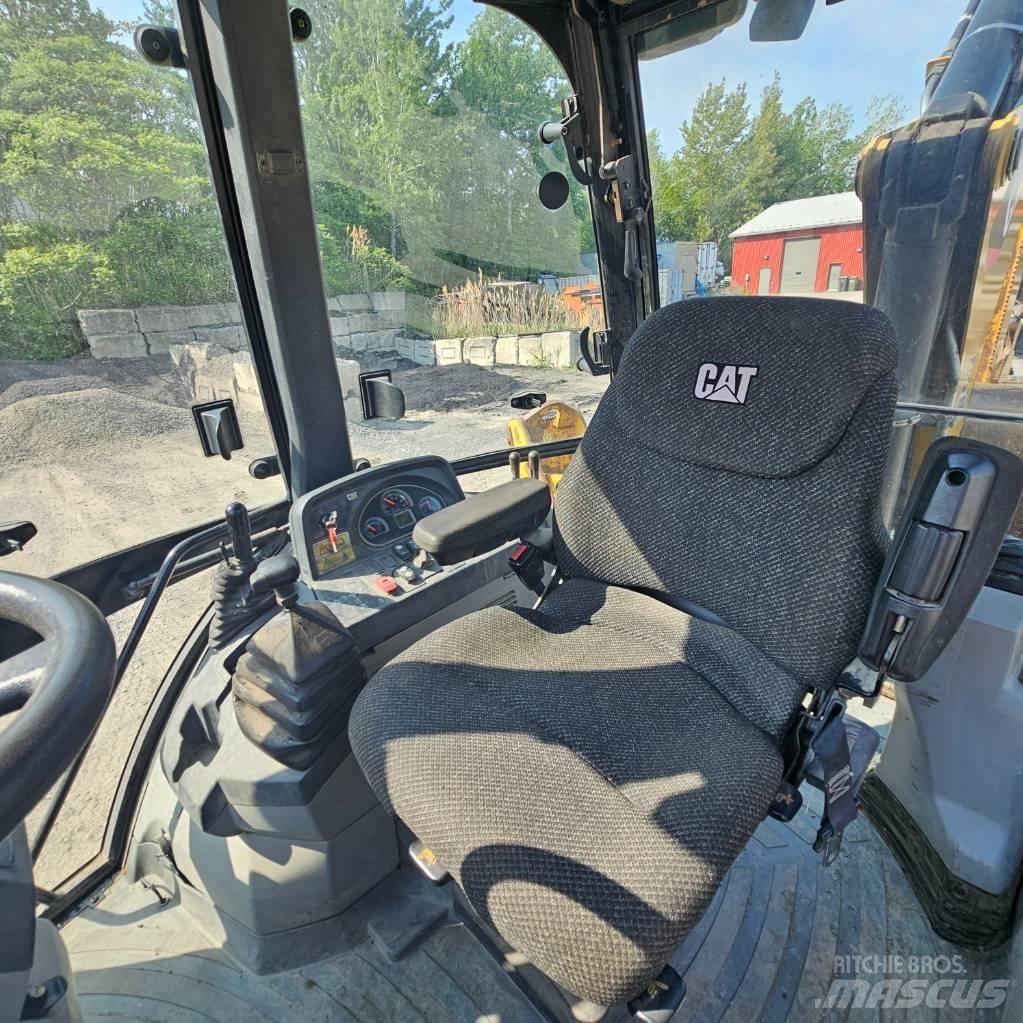 CAT 420 F Terne