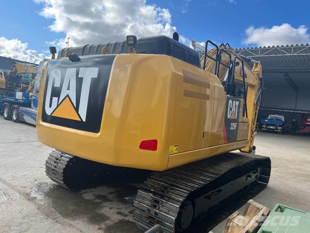 CAT 326 F L Escavatori cingolati