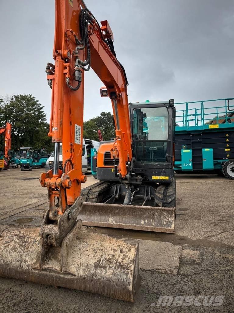 Doosan DX 63-3 Escavatori cingolati