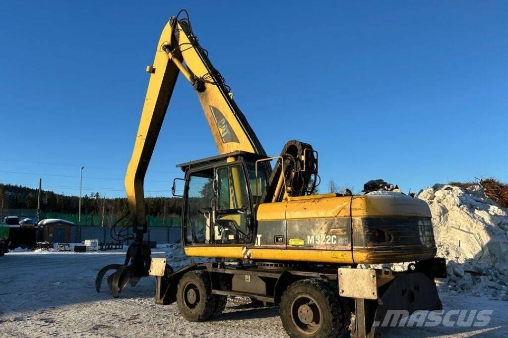 CAT M 322 C MH Movimentazione rifiuti