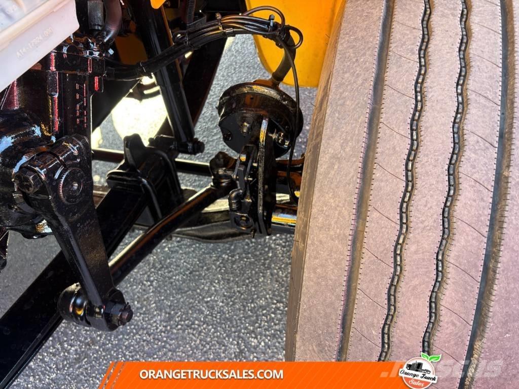 Freightliner M2 Camion cassonati