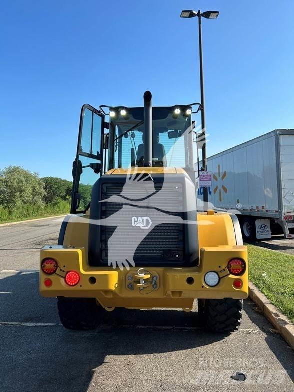 CAT 914M Pale gommate