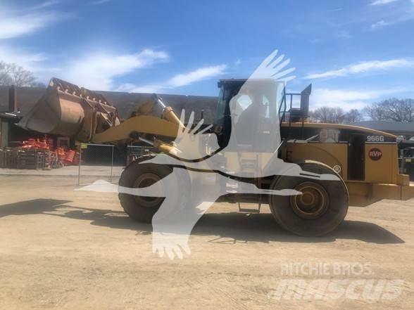 CAT 966G Pale gommate