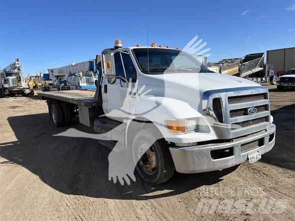 Ford F650 Camion con sponde ribaltabili