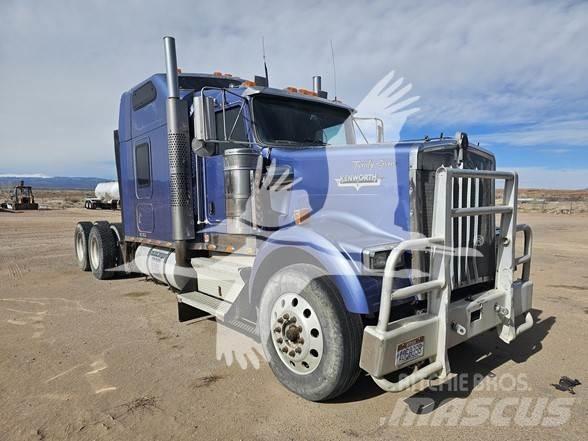 Kenworth W900 Motrici e Trattori Stradali