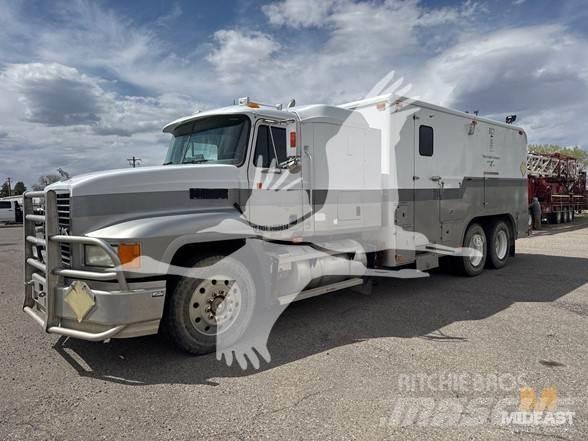 Mack CH613 Costruzioni - Altro