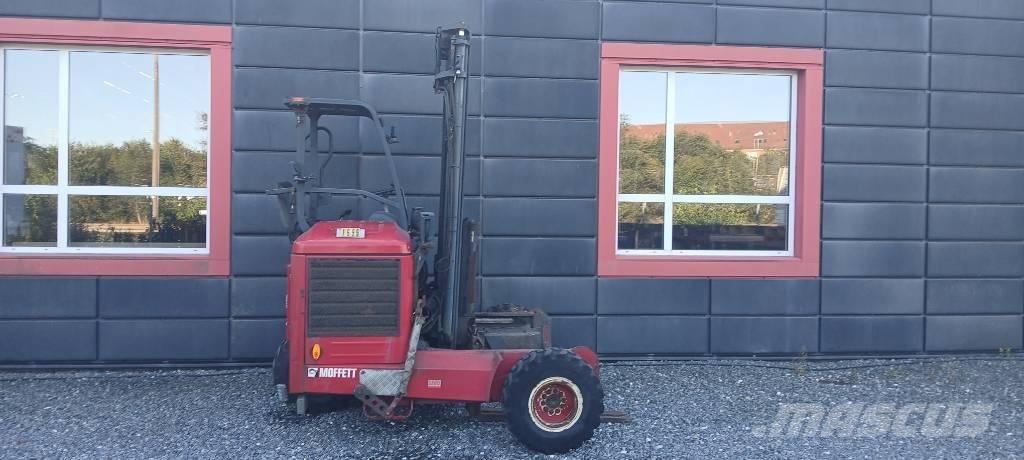 Moffett M5 25.3 NX Carrelli elevatori diesel