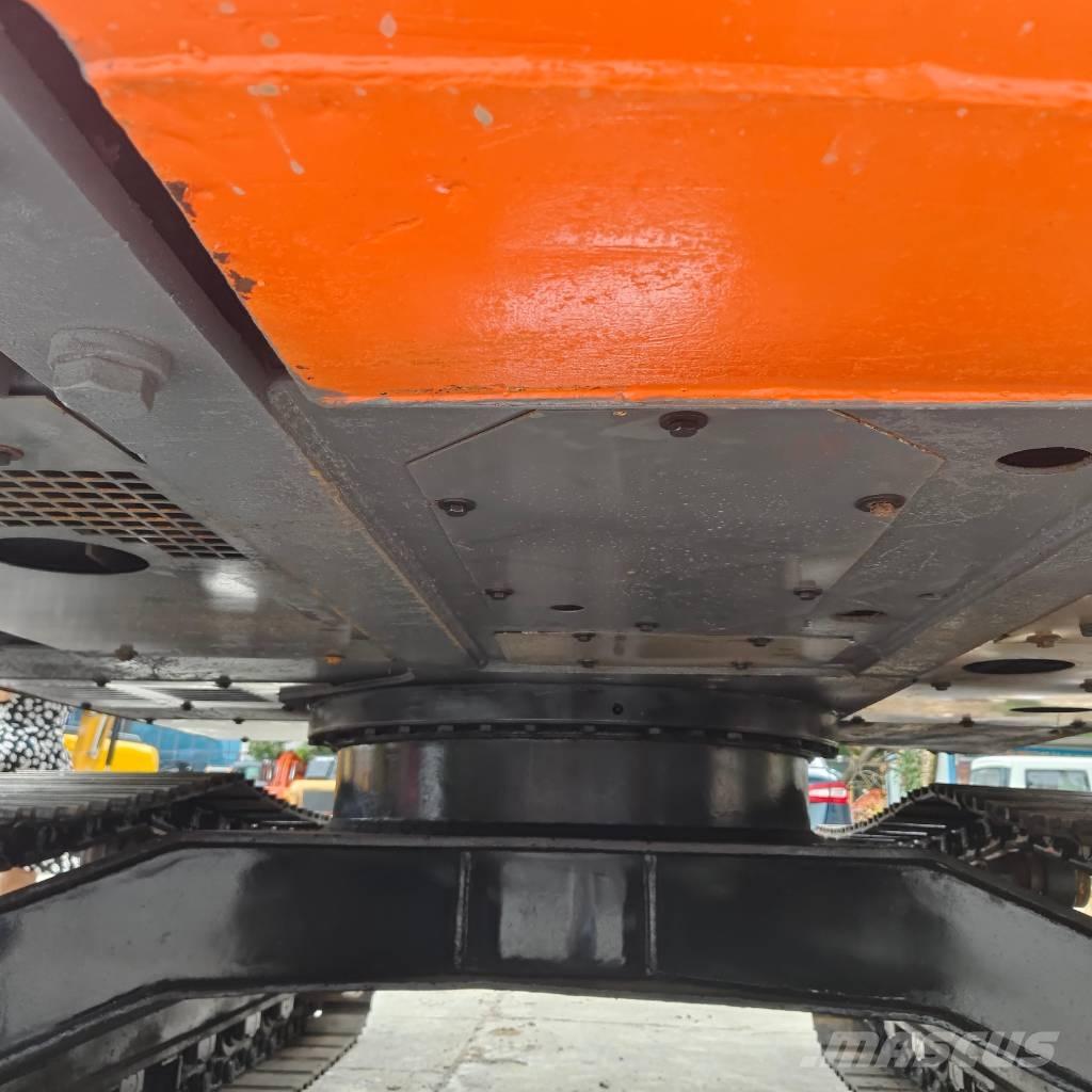 Hitachi ZX 120 Escavatori cingolati