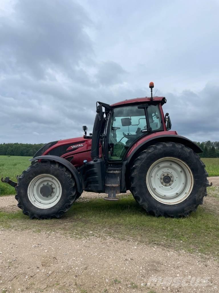 Valtra T 234 V Trattori