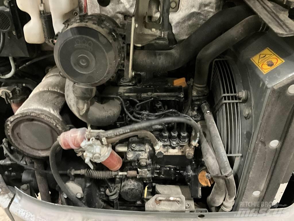 Neuson 28 Z 3 Miniescavatori