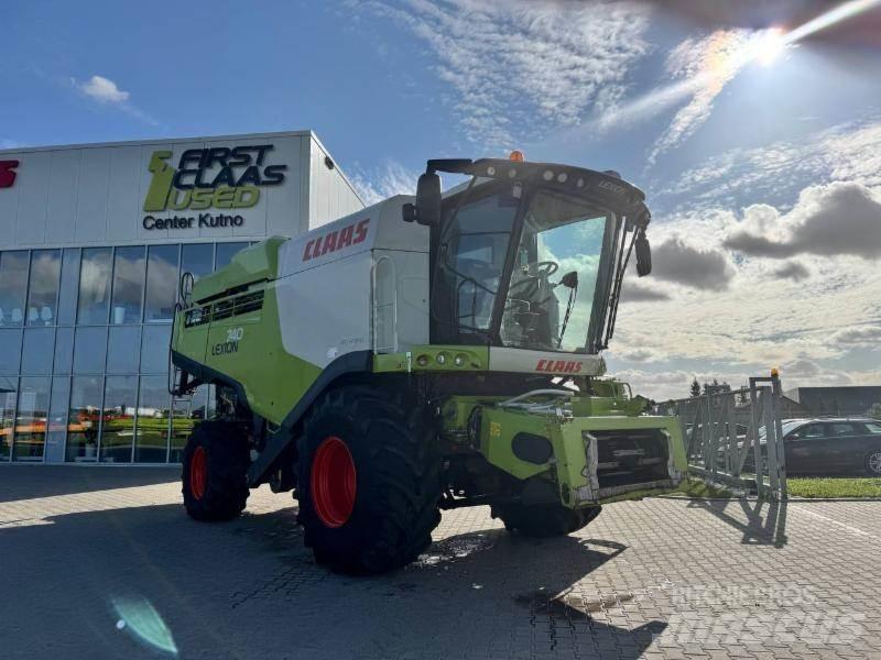 CLAAS LEXION 740 Mietitrebbiatrici