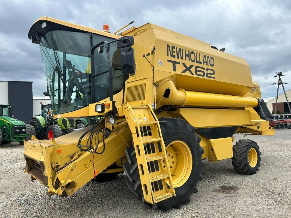 New Holland TX 62 Mietitrebbiatrici