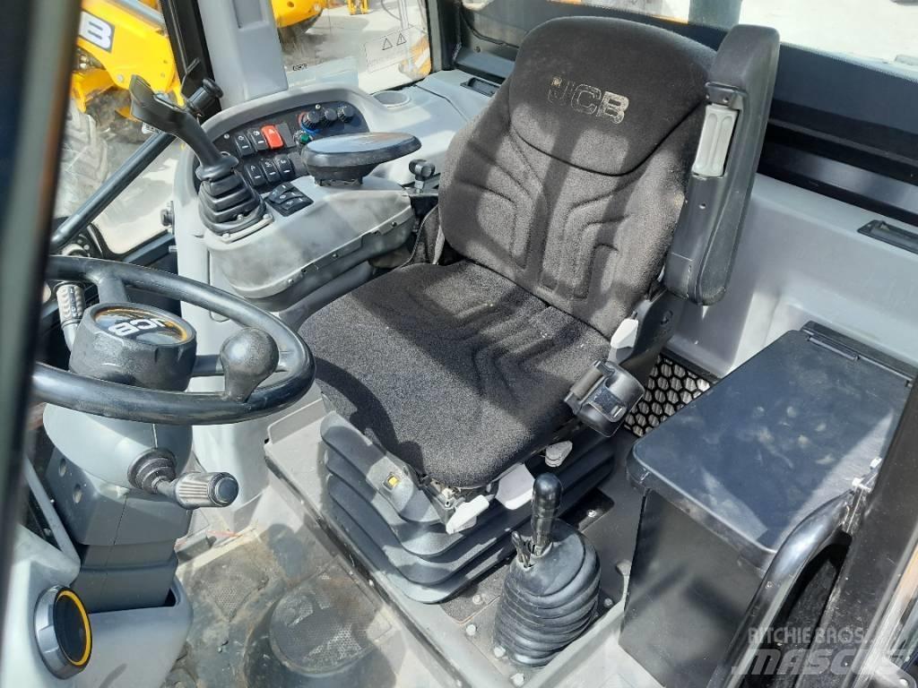 JCB TM 320 Sollevatori telescopici per agricoltura