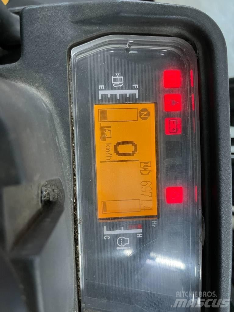 CAT DP 30 N Carrelli elevatori diesel