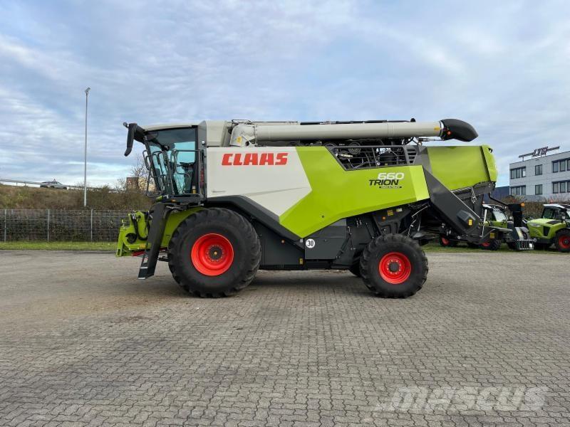 CLAAS TRION 660 Mietitrebbiatrici