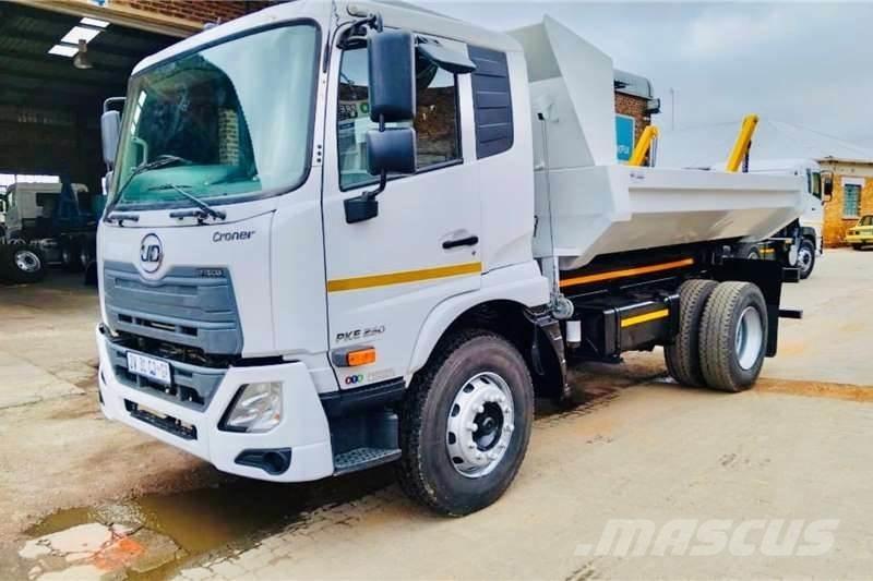 UD Croner PKE 250 Camion altro