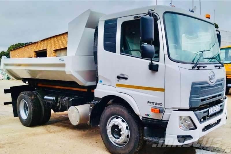 UD Croner PKE 250 Camion altro