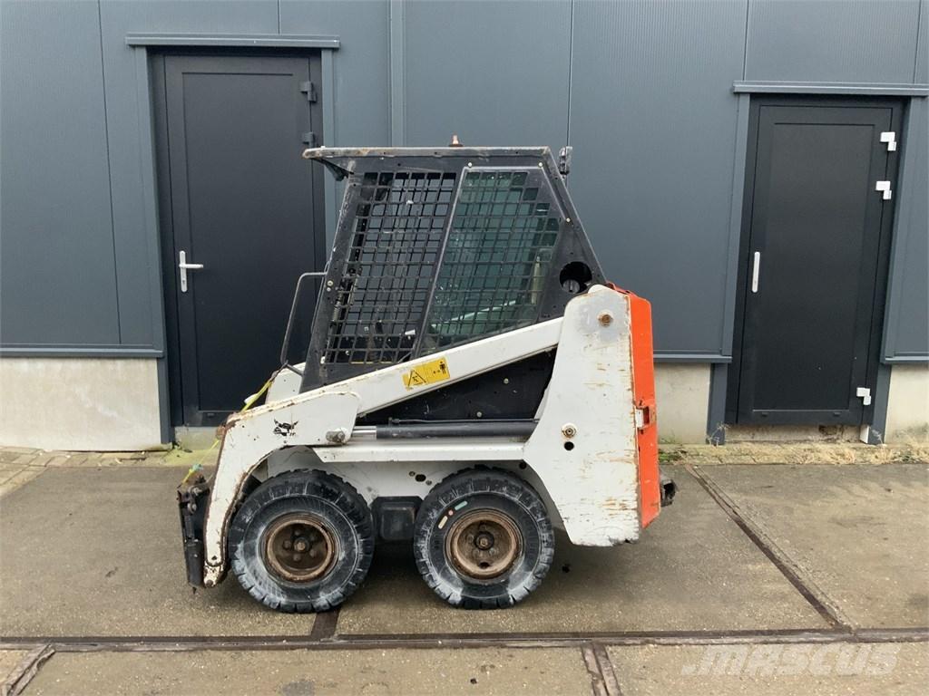 Bobcat S 70 defect! Mini Pale Gommate
