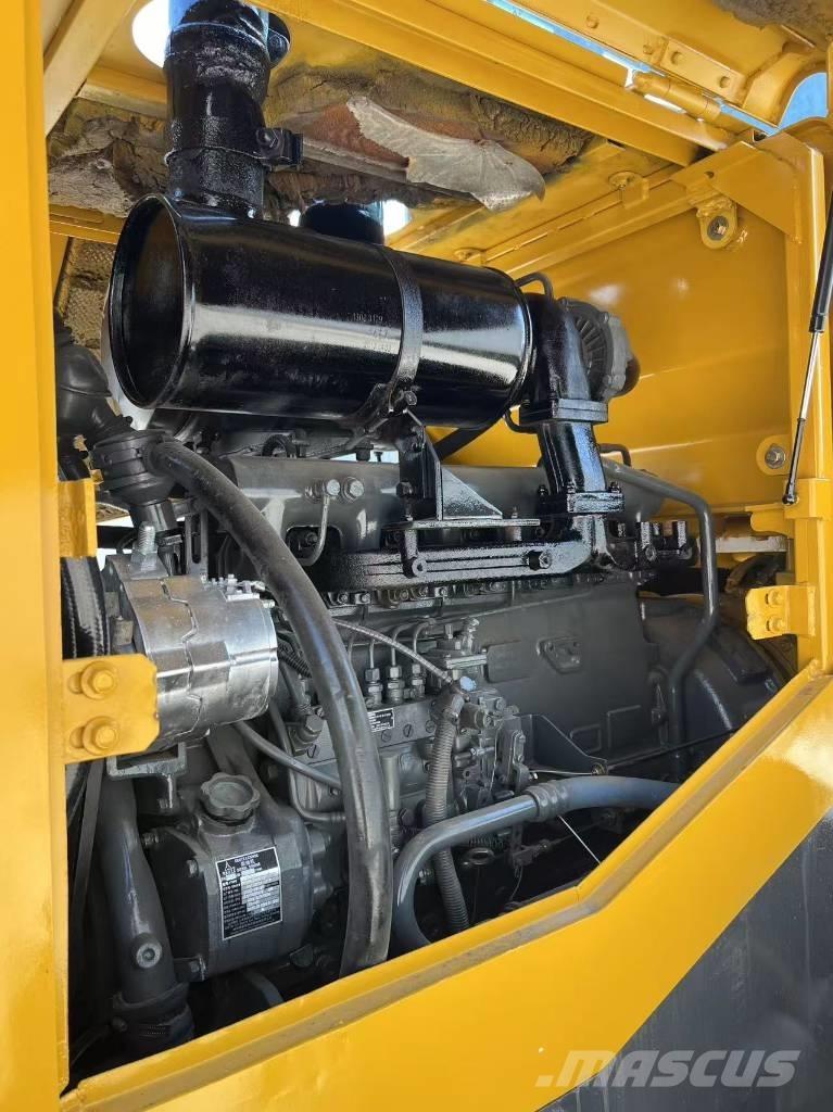 SDLG LG 936 L Pale gommate