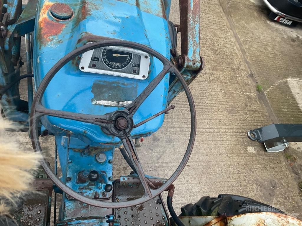 Ford 4000 Trattori