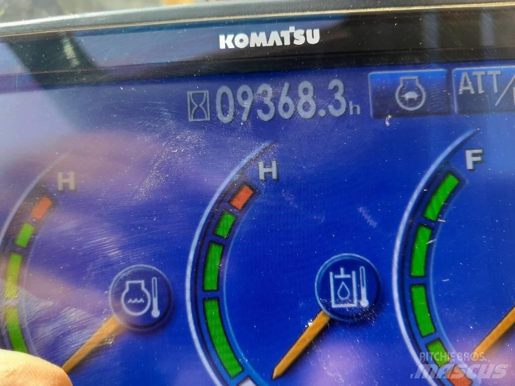Komatsu PC210LCi-10 Escavatori cingolati