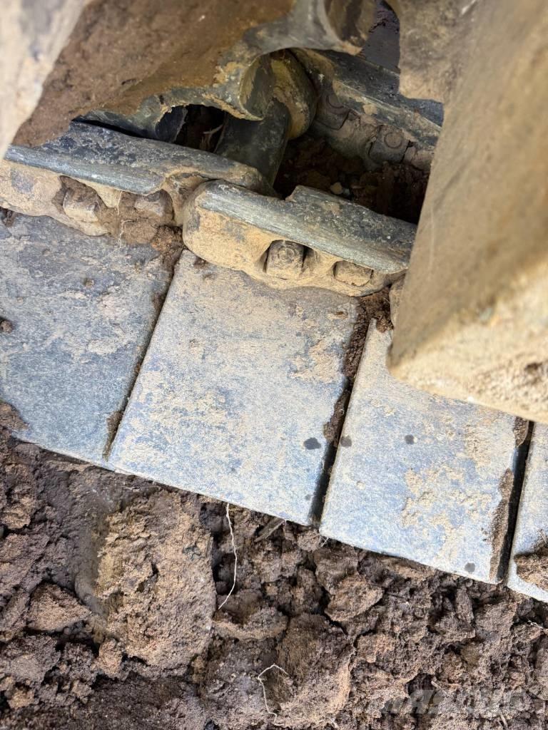 Doosan DX 220 LCA Escavatori cingolati