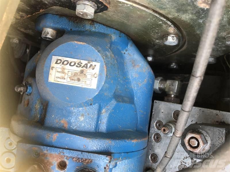 Doosan DX60 Escavatori cingolati
