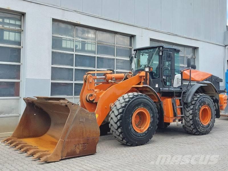 Hitachi ZW 310-6 Pale gommate