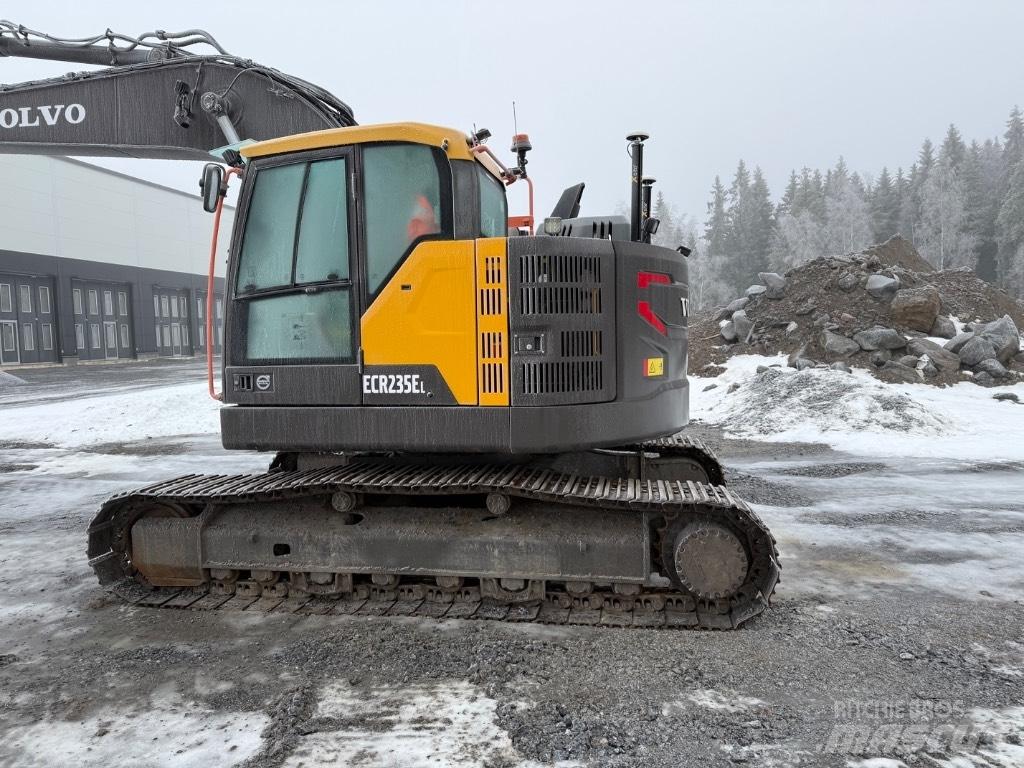 Volvo EC 235 EL Escavatori cingolati