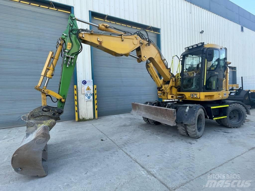Komatsu PW118-11 Escavatori gommati