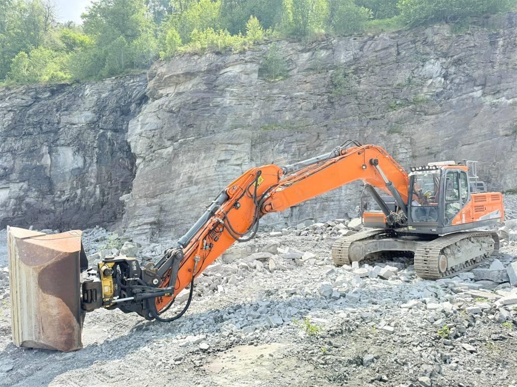 Doosan DX 300 LC-5 Escavatori cingolati