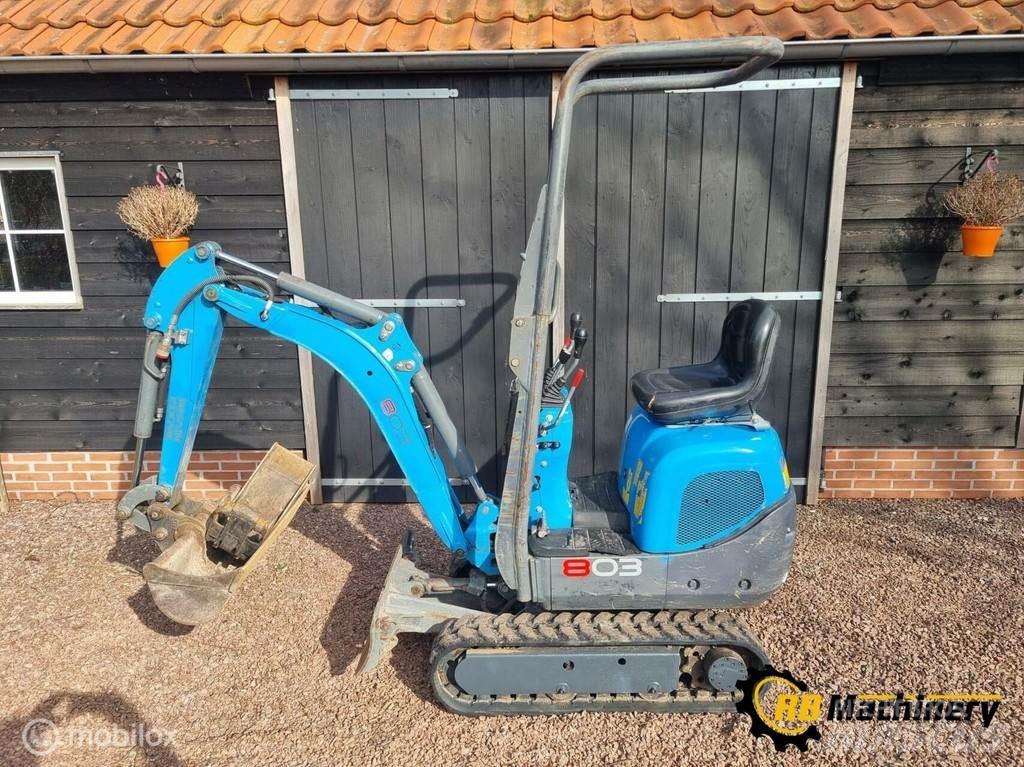 Wacker Neuson 803 Miniescavatori