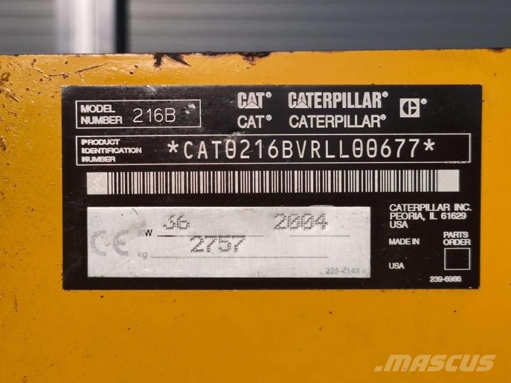 CAT 216 B Mini pale