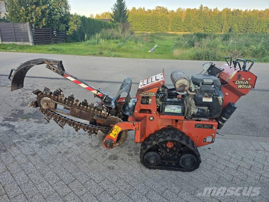 Ditch Witch RT 24 Scavafossi