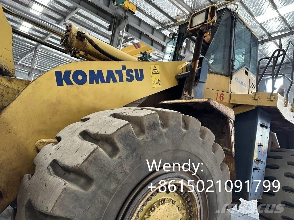 Komatsu WA 600-6 Pale gommate