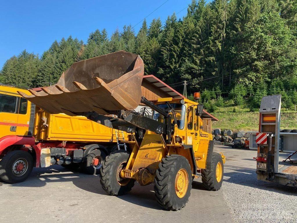 Volvo BM L 70 Pale gommate