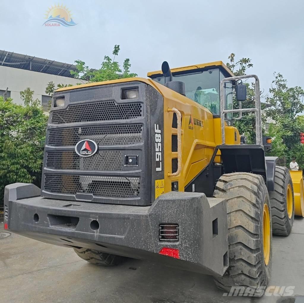 SDLG LG 958 F Pale gommate