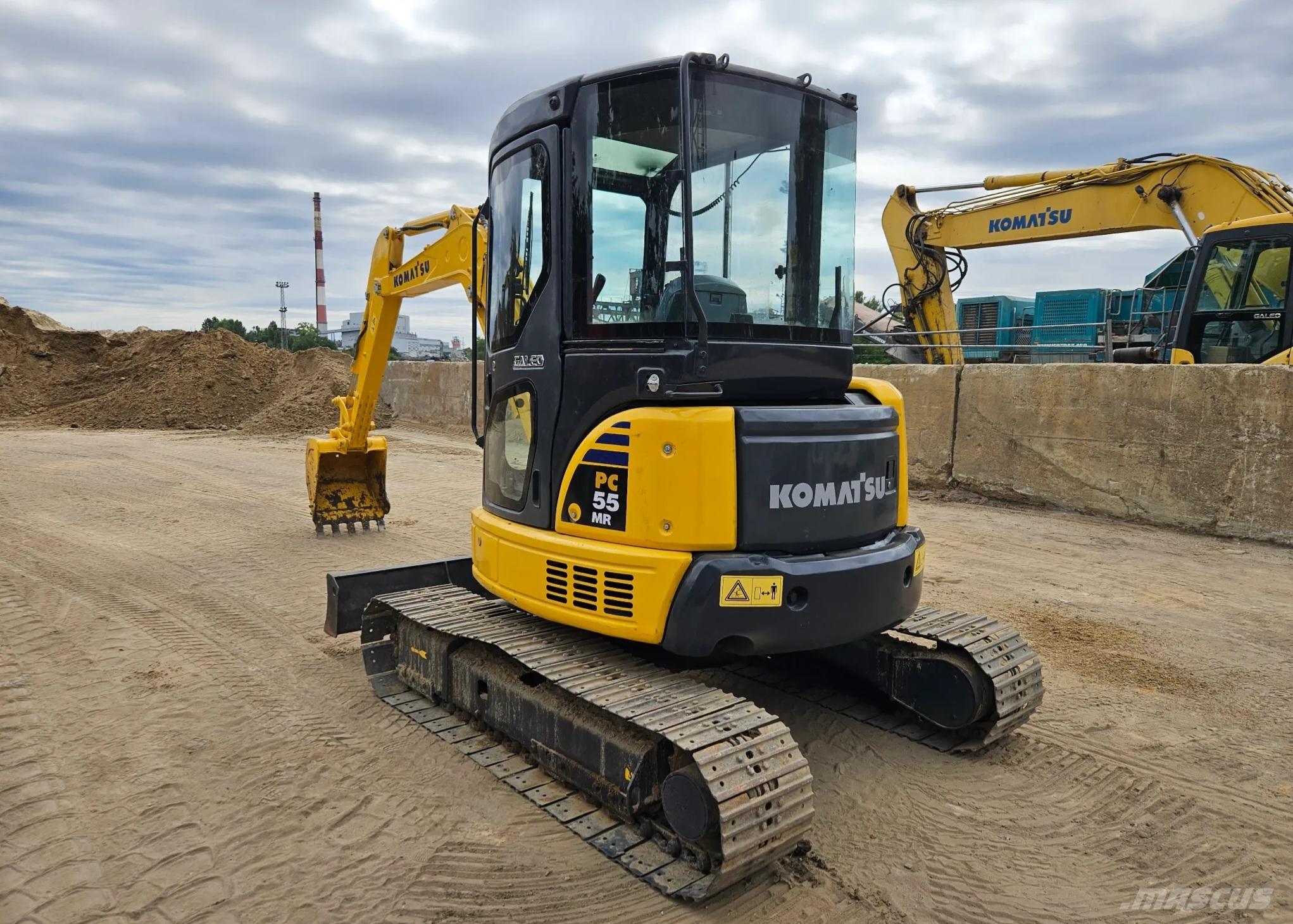 Komatsu PC55 Escavatori cingolati